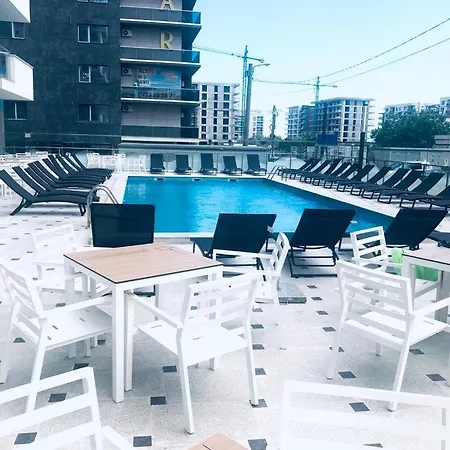 Summer Vibe By Euxin Appartement